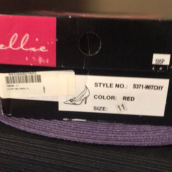 Ellie Red ‘Witchy’ Heels, US 11 - Picture 6 of 8